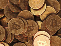 Blog Images 2021 crypto tile